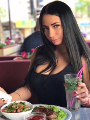 Ася